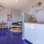 Blue Lerici - Mytouristhome