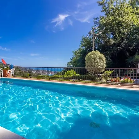 Apartman Blue Lerici - Mytouristhome