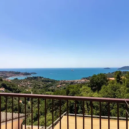 Blue Lerici Apartment *