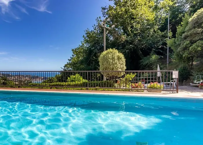 Blue Lerici - Mytouristhome